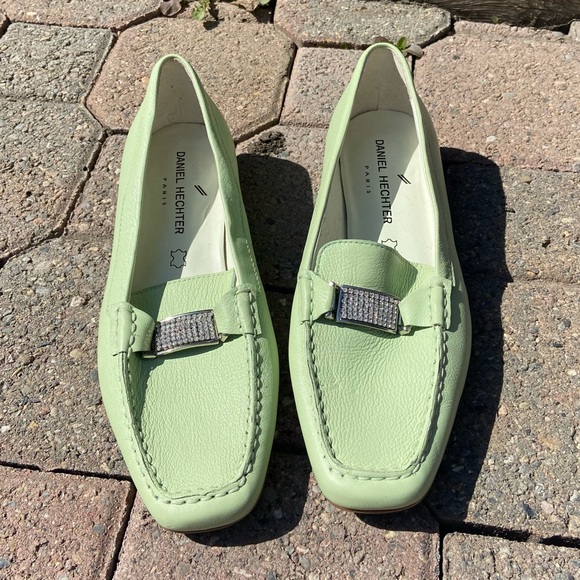 Daniel Hecter Paris women apple green rhinestone decor loafer. Size 37. Used. - Picture 2 of 7